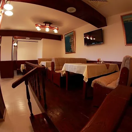 阿克诺酒店 酒店 3*