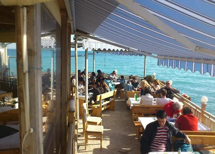 акре Хотел 3*