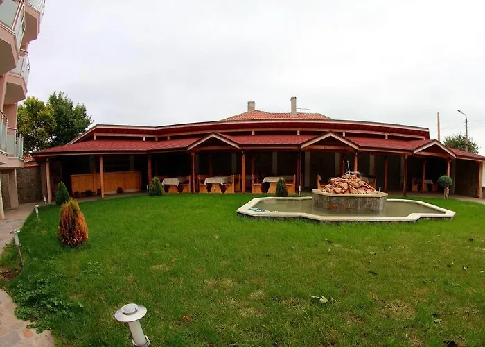 Хотел акре Каварна