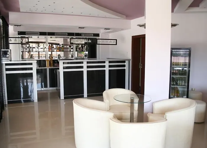 акре 3* Каварна